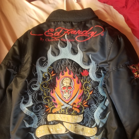 Jacket - Picture 3 of 6